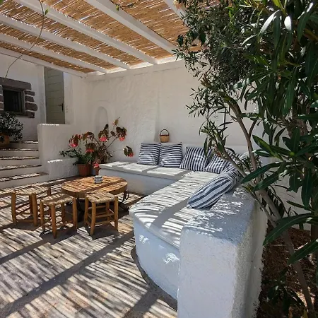 Charming Patmos-style With 2 Family Skala