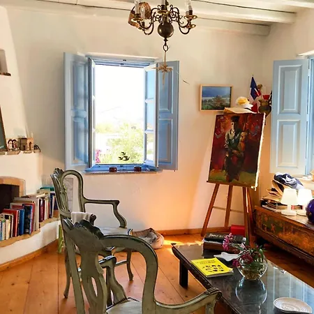 Willa Charming Patmos-style With 2 Family *